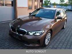 Vermontbronze metallic Gebraucht 2020 BMW 318 Advantage Kombi | 17.390 € (Etwas zu teuer)