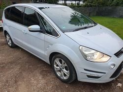 Weiß Gebraucht 2014 Ford S-MAX Titanium X Van / Kleinbus | 6.700 € (Guter Preis)