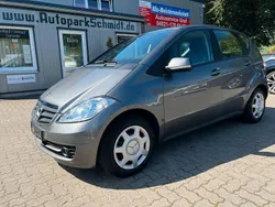 Grau Gebraucht 2009 Mercedes A170 Limousine | 6.980 € (Fairer Preis)
