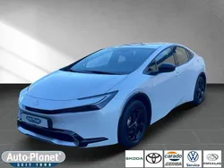 Platinum white metallic (metallic) Gebraucht 2023 Toyota Prius Executive Kleinwagen | 39.990 €