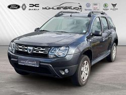 Grau Gebraucht 2016 Dacia Duster Lauréate SUV | 8.999 € (Fairer Preis)