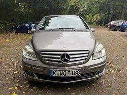Silber Gebraucht 2005 Mercedes B200 Van / Kleinbus | 3.800 € (Superpreis)