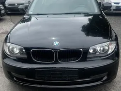 Schwarz Gebraucht 2010 BMW 116 Kleinwagen | 2.900 € (Fairer Preis)