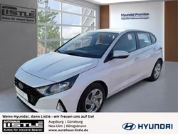 Weiß Gebraucht 2020 Hyundai i20 Essential Limousine | 15.985 € (Fairer Preis)