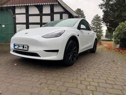 Weiß Gebraucht 2023 Tesla Model Y Standard Range SUV | 29.990 € (Fairer Preis)