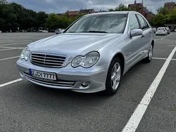 Silber Gebraucht 2005 Mercedes C180 Classic Limousine | 4.990 € (Teuer)