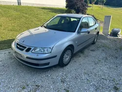 Grau Gebraucht 2004 Saab 9-3 Limousine | 4.500 € (Fairer Preis)