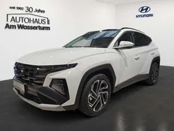 Atlas white / sol Neu 2024 Hyundai Tucson Prime SUV | 42.999 € (Teuer)