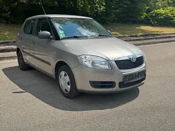 Beige Gebraucht 2008 Skoda Fabia Kleinwagen | 2.250 € (Guter Preis)