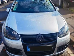 Silber Gebraucht 2006 VW Golf V Trendline Limousine | 5.000 €