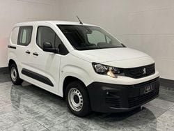 Weiß Gebraucht 2021 Peugeot Partner Premium Van | 12.590 € (Fairer Preis)
