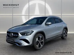 Hightechsilber metalliclac Gebraucht 2024 Mercedes GLA180 Progressive SUV | 39.490 € (Fairer Preis)