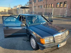 Mercedes 190