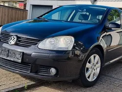 Schwarz Gebraucht 2006 VW Golf V Comfortline Limousine | 2.500 € (Fairer Preis)