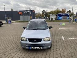 Grau Gebraucht 2002 Suzuki Alto Comfort Kleinwagen | 999 €