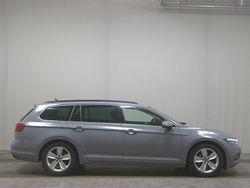 Grau Gebraucht 2022 VW Passat R-line Kombi | 16.550 € (Guter Preis)