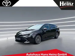Braun Gebraucht 2022 Toyota Corolla Team Kombi | 24.450 € (Guter Preis)