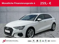 Weiß Gebraucht 2021 Audi A3 Sportback Ambiente Limousine | 19.930 € (Fairer Preis)