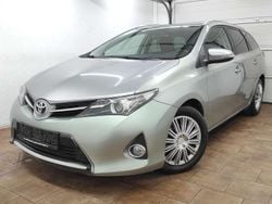 New medium silver Gebraucht 2013 Toyota Auris Cool Kombi | 4.199 € (Superpreis)