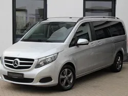 Brilliantsilber metallic Gebraucht 2017 Mercedes V250 Avantgarde Van / Kleinbus | 29.900 € (Superpreis)