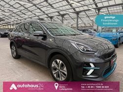 Grau Gebraucht 2021 Kia e-Niro Vision SUV | 21.990 € (Guter Preis)