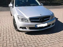 Silber Gebraucht 2009 Mercedes C200 Limousine | 6.500 € (Fairer Preis)