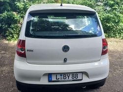 Weiß Gebraucht 2010 VW Fox Style Kleinwagen | 1.300 € (Guter Preis)
