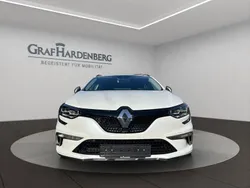 Weiß Gebraucht 2018 Renault Mégane IV GT Limousine | 17.890 € (Fairer Preis)