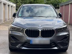 Grau Gebraucht 2021 BMW X1 Sport Line SUV | 26.300 € (Fairer Preis)