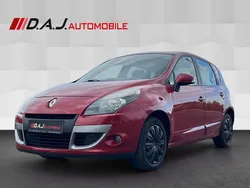 Rot Gebraucht 2011 Renault Scénic III Expression Van / Kleinbus | 5.480 € (Fairer Preis)