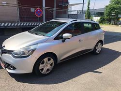 Silber Gebraucht 2013 Renault Clio GrandTour Kombi | 6.299 € (Fairer Preis)