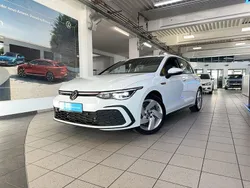 Weiß Gebraucht 2022 VW Golf VIII GTI Limousine | 28.890 € (Guter Preis)