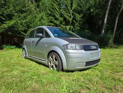 Grau Gebraucht 2003 Audi A2 Performance Kleinwagen | 2.399 € (Guter Preis)