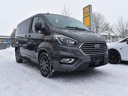 Grau Gebraucht 2019 Ford Tourneo Titanium Kombi | 33.750 € (Etwas zu teuer)
