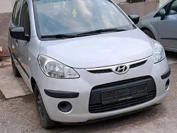 Silber Gebraucht 2010 Hyundai i10 Kleinwagen | 1.350 € (Guter Preis)