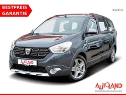 Grau Gebraucht 2020 Dacia Lodgy Stepway Van / Kleinbus | 17.990 € (Teuer)