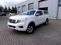 Weiß Gebraucht 2018 Nissan Navara Acenta Abholung | 29.750 € (Teuer)