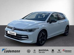 Pure white Gebraucht 2024 VW Golf VIII Goal Limousine | 34.959 € (Etwas zu teuer)