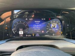 Silber Gebraucht 2021 VW Golf VIII GTI Limousine | 26.112 € (Fairer Preis)