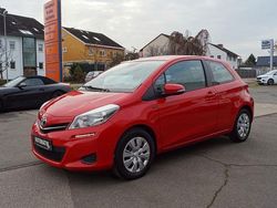 Rot Gebraucht 2012 Toyota Yaris Life Kleinwagen | 11.220 € (Etwas zu teuer)