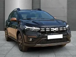 Perlmuttschwarz Neu 2025 Dacia Sandero Extreme Kleinwagen | 22.190 € (Etwas zu teuer)