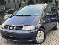 Blue metallic Gebraucht 2001 Seat Alhambra Van / Kleinbus | 4.990 € (Etwas zu teuer)