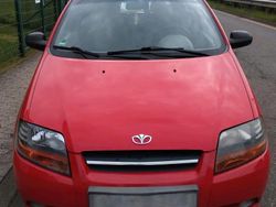 Rot Gebraucht 2005 Chevrolet Kalos Kleinwagen | 1.999 € (Etwas zu teuer)