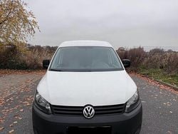Weiß Gebraucht 2011 VW Caddy Van / Kleinbus | 6.899 € (Guter Preis)