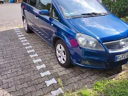 Blau Gebraucht 2008 Opel Zafira Selection Van / Kleinbus | 2.600 € (Fairer Preis)