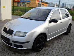 Silber Gebraucht 2006 Skoda Fabia Kleinwagen | 1.600 €
