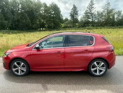 Rot Gebraucht 2018 Peugeot 308 GT-line Limousine | 10.500 € (Superpreis)