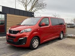 Rot Gebraucht 2018 Peugeot Traveller Business-Line Van / Kleinbus | 25.900 € (Guter Preis)
