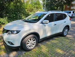 Weiß Gebraucht 2017 Nissan X-Trail SUV | 10.600 € (Guter Preis)