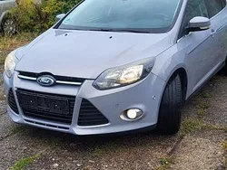 Andere farben Gebraucht 2011 Ford Focus Limousine | 4.350 € (Guter Preis)